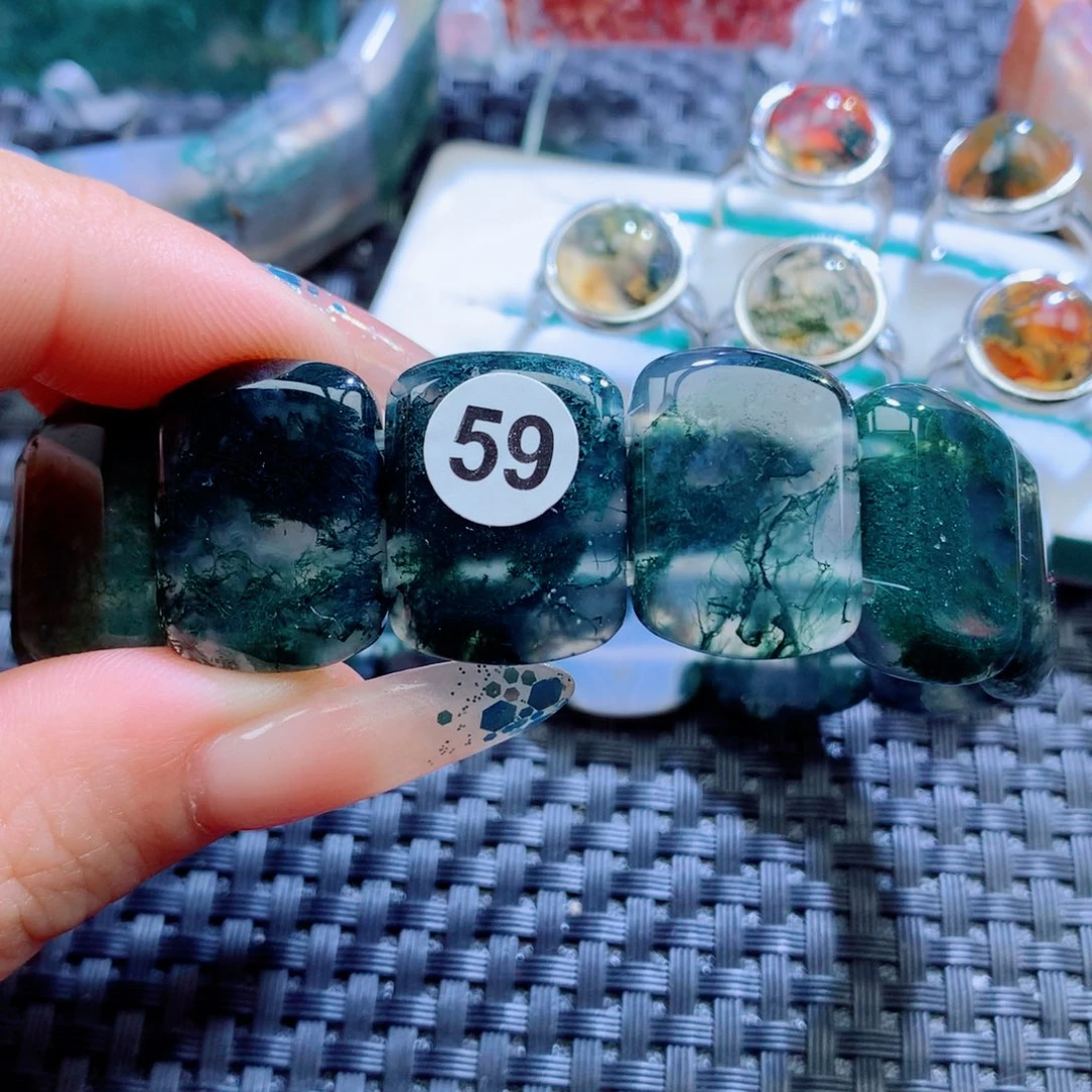 玛瑙/玉髓颈饰未镶嵌顺****?