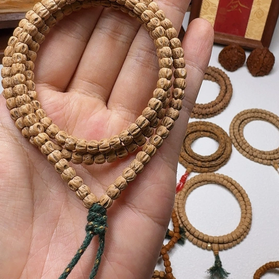 峰***转柏香籽/百香籽吊坠