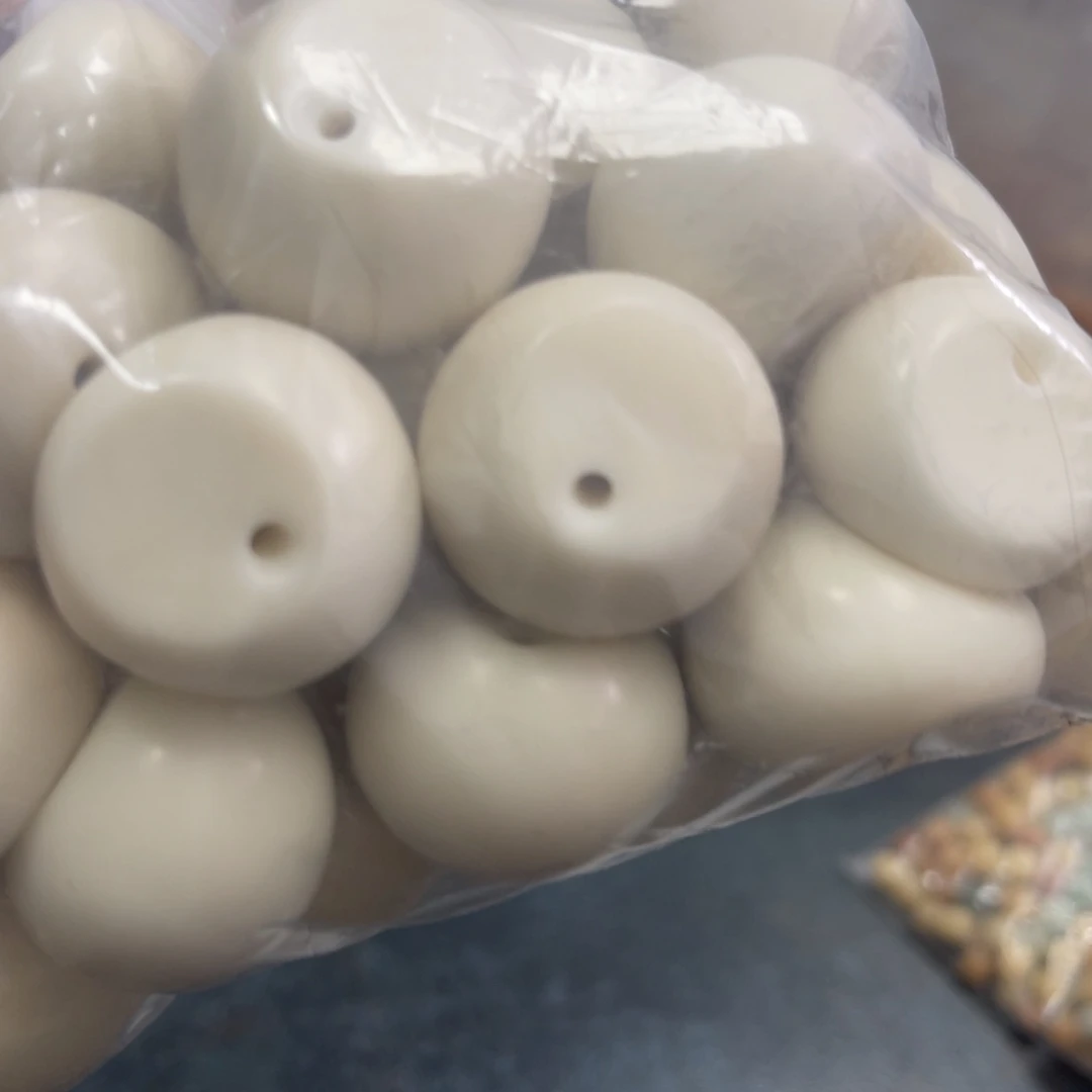 吊坠白玉菩提b24-27/6颗微瑕蒜瓣