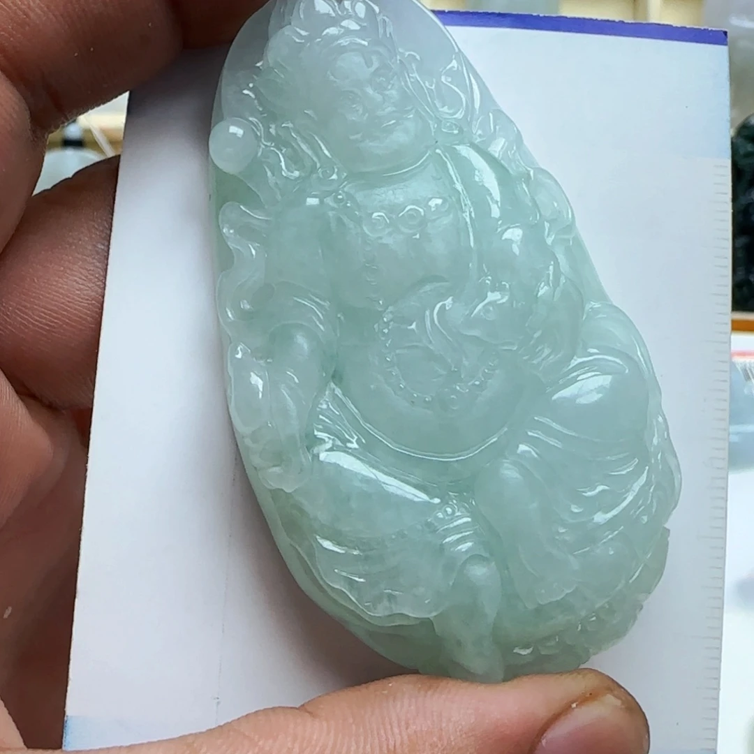 翡翠未镶嵌颈饰K**头，