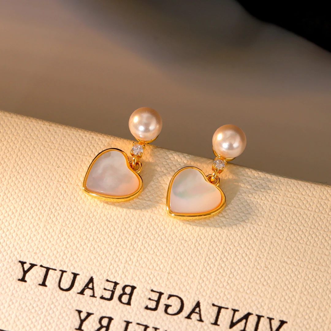 铜合金耳饰 《货号8987》明星同款爱心珠珠吊坠耳环