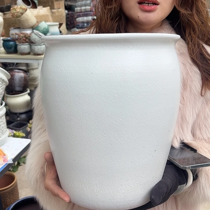 紫砂茶碗口25高30一个白
