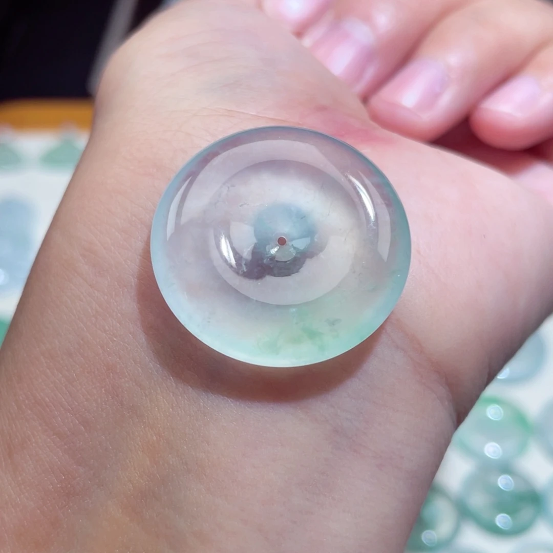 颈饰未镶嵌翡翠扣子