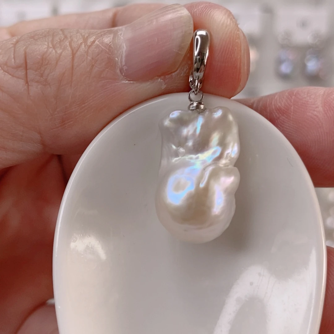 颈饰未镶嵌淡水珍珠