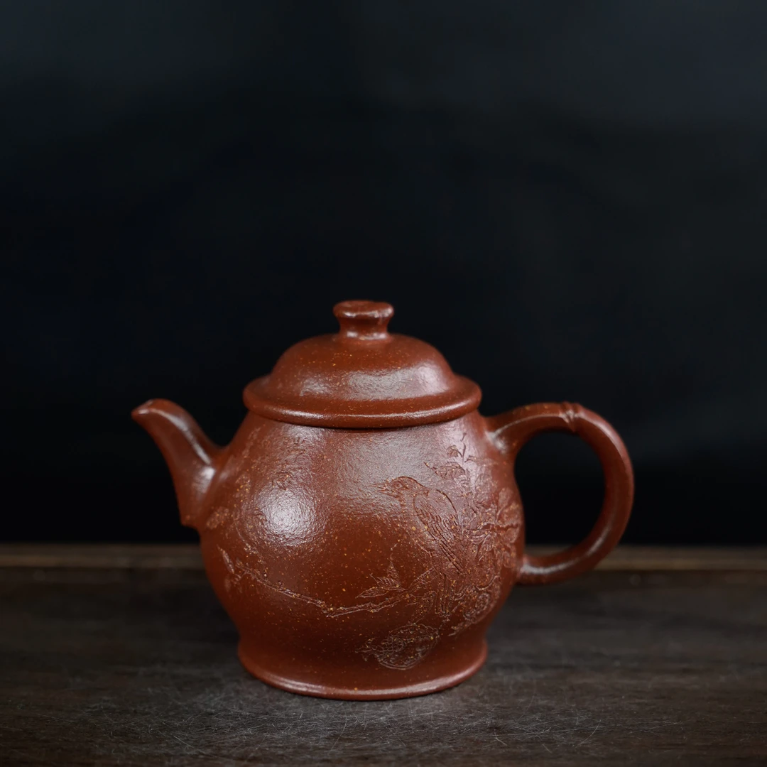 GSZS-6689    刘红仙  宜兴手工紫砂  清欢 陈富强刻