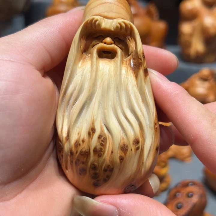 柏木（崖柏）点点关注