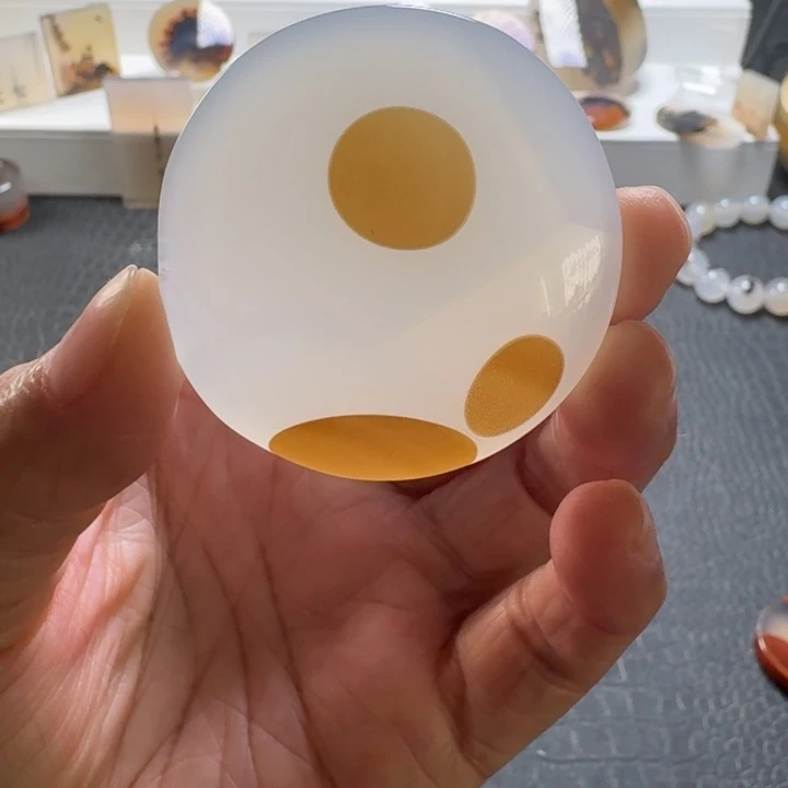 玛瑙/玉髓未镶嵌珠宝奇石