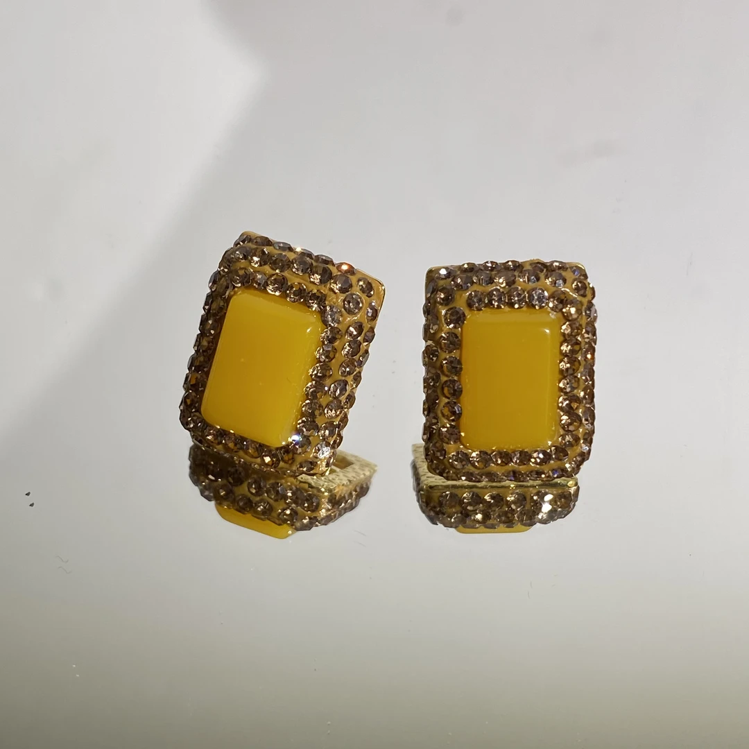 铜合金合成锆石耳饰 TTSD 黄色方形镶嵌简约百搭款耳饰 1269
