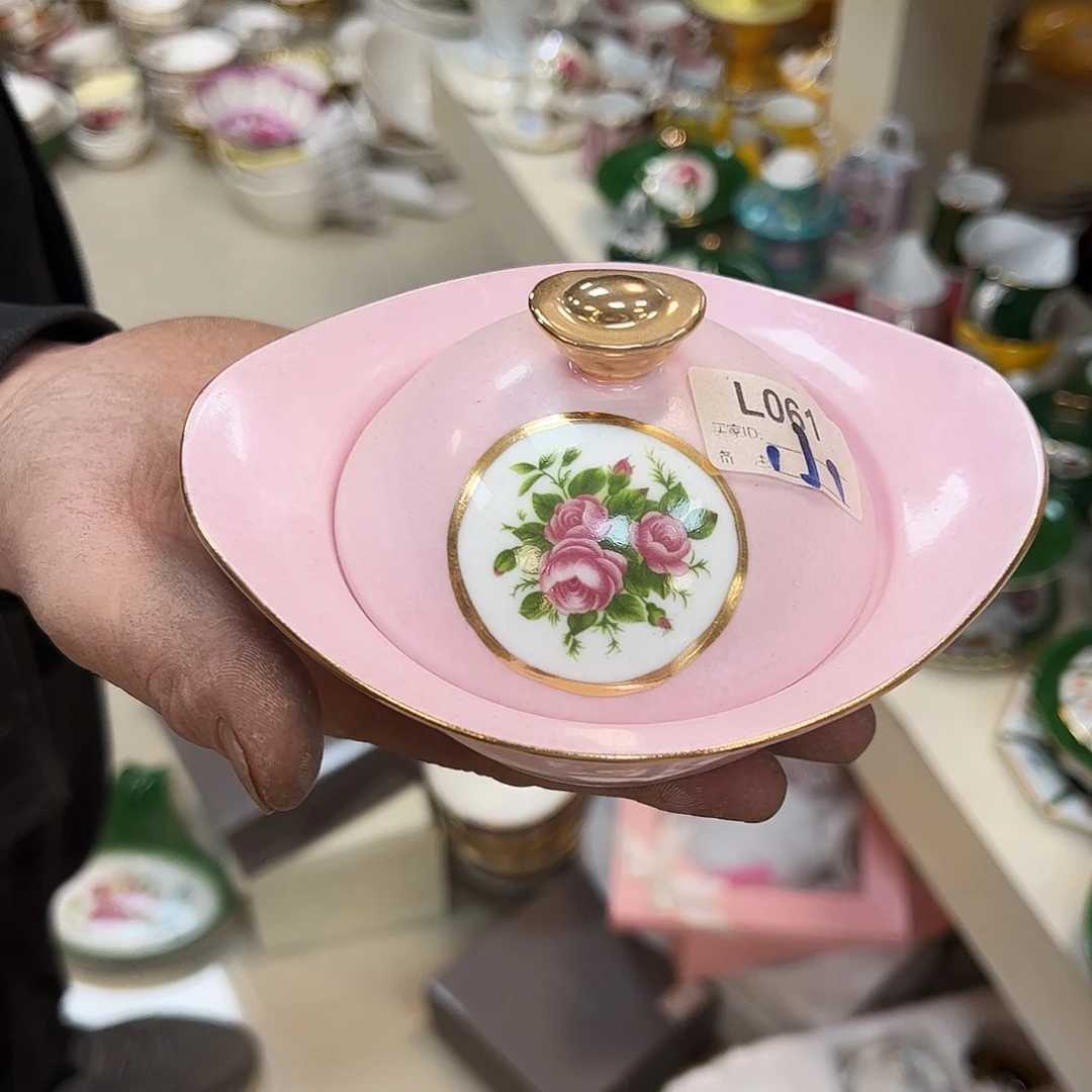 鹿与海陶瓷有限责任公司