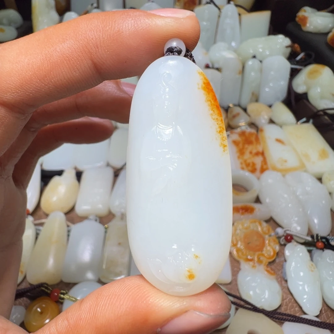 和田玉吊坠(不含链)未镶嵌艾**尔