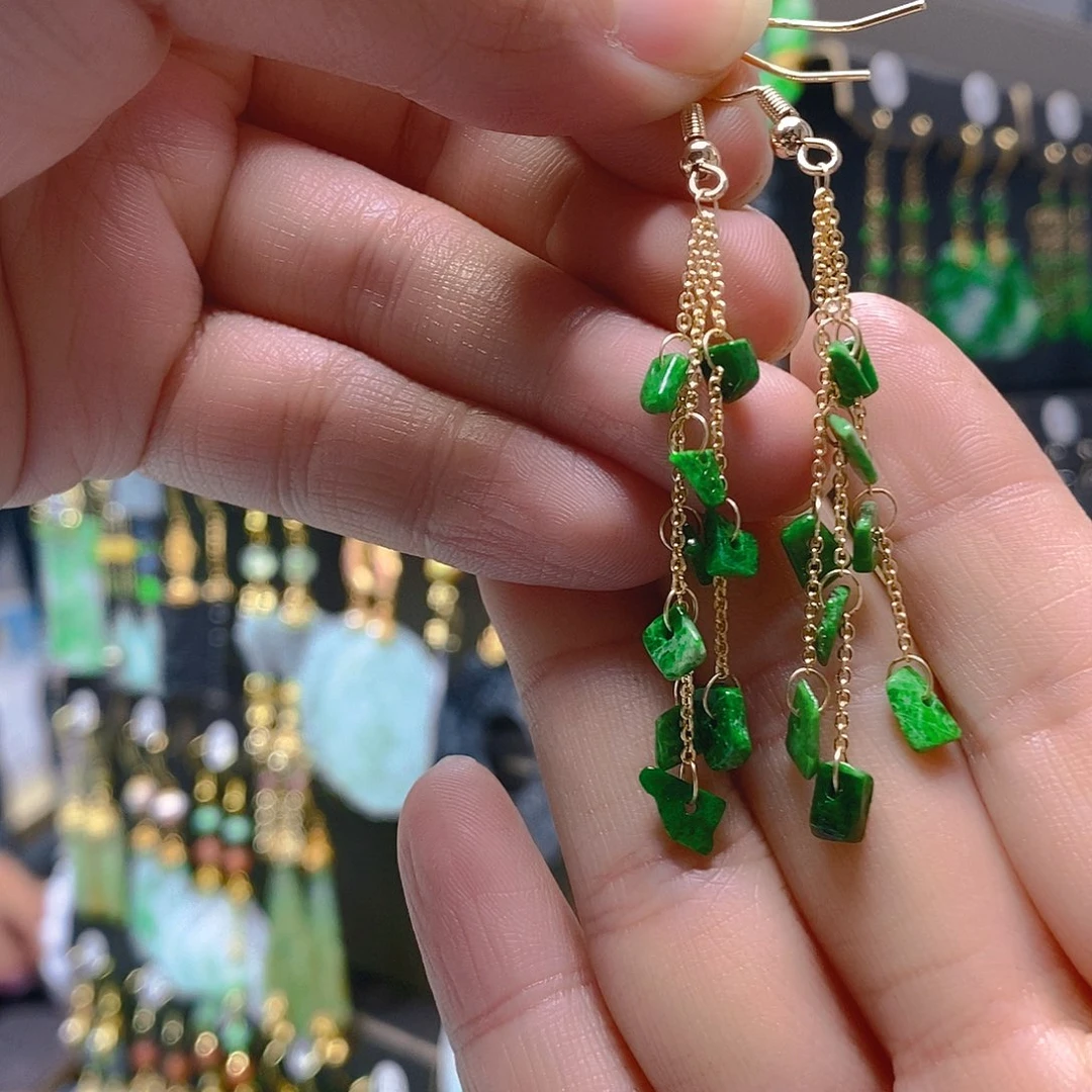 未镶嵌翡翠耳饰翡翠