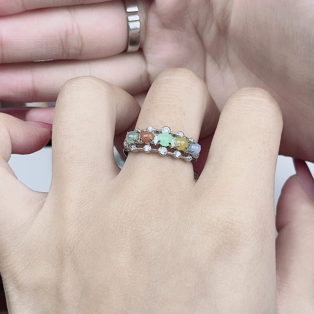 翡翠未镶嵌戒指18