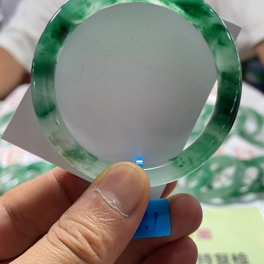 石英质玉手镯合金