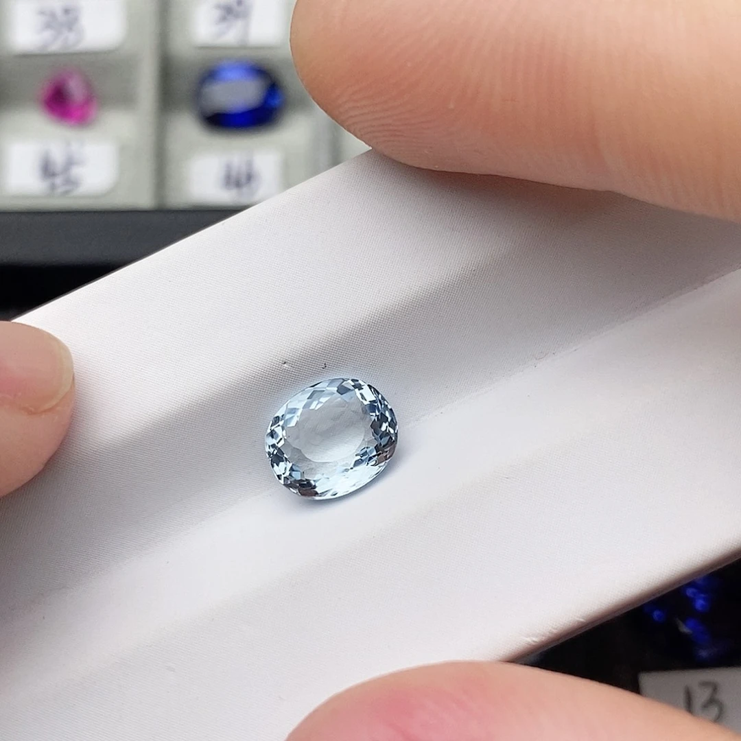 海蓝宝石裸石未镶嵌性价高玻璃体1.29ct/1919号
