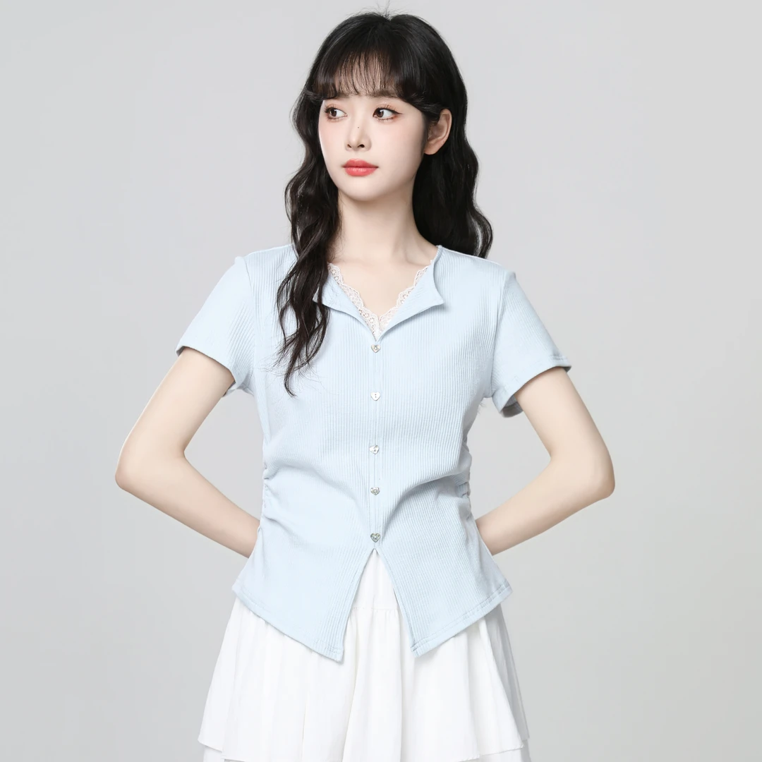 蓝色V领短袖T恤女夏2025夏季新款不规则开叉蕾丝拼接体恤短款上衣