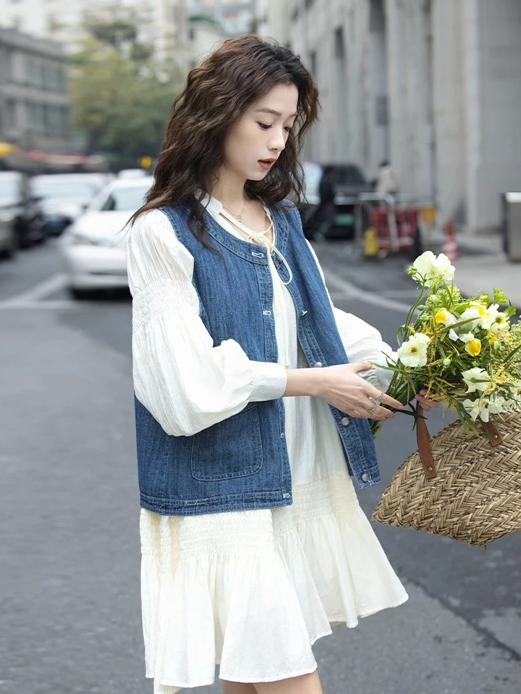 2025春夏新款超火今年流行温柔风蓝色牛仔马甲女洋气减龄连衣裙女