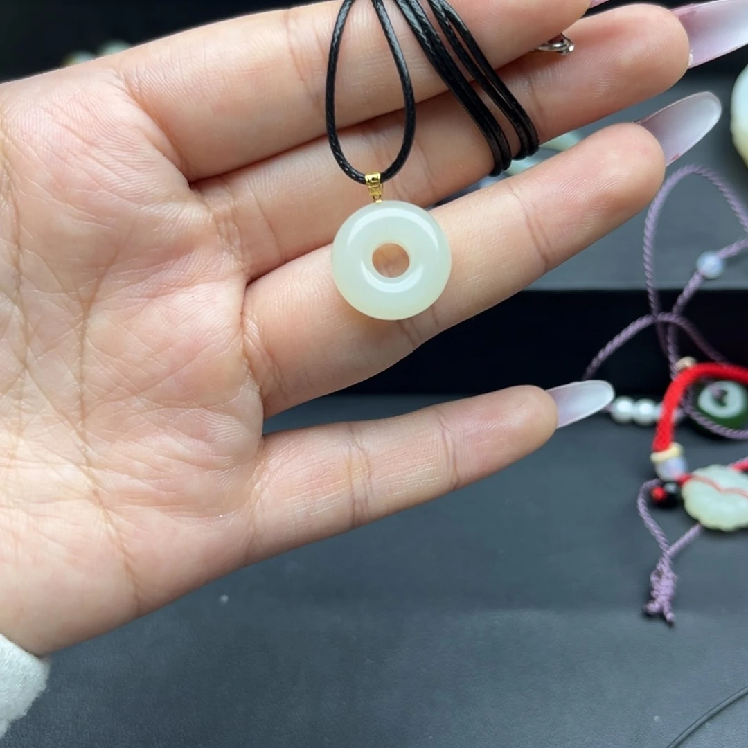 18K金镶嵌和田玉珠宝半成品