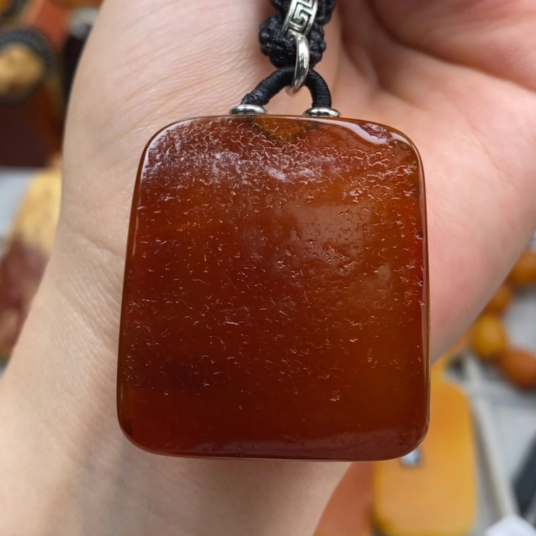 未镶嵌琥珀吊坠(赠链)