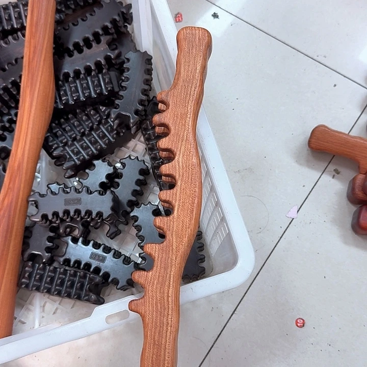 红檀木30厘米放松工具瑕疵