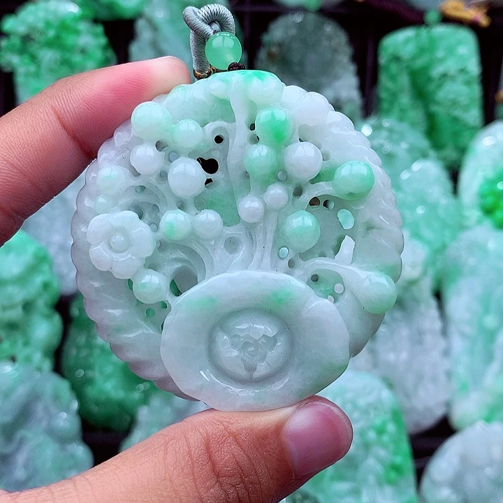 翡翠未镶嵌吊坠(不含链)