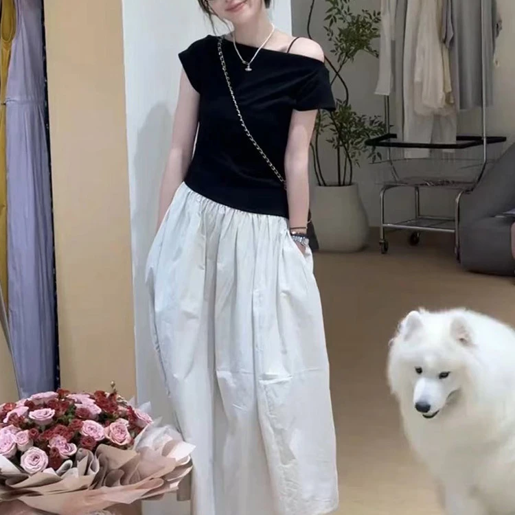 韩系撞色拼接一字肩连衣裙女夏新款设计感收腰显瘦赫本风长裙