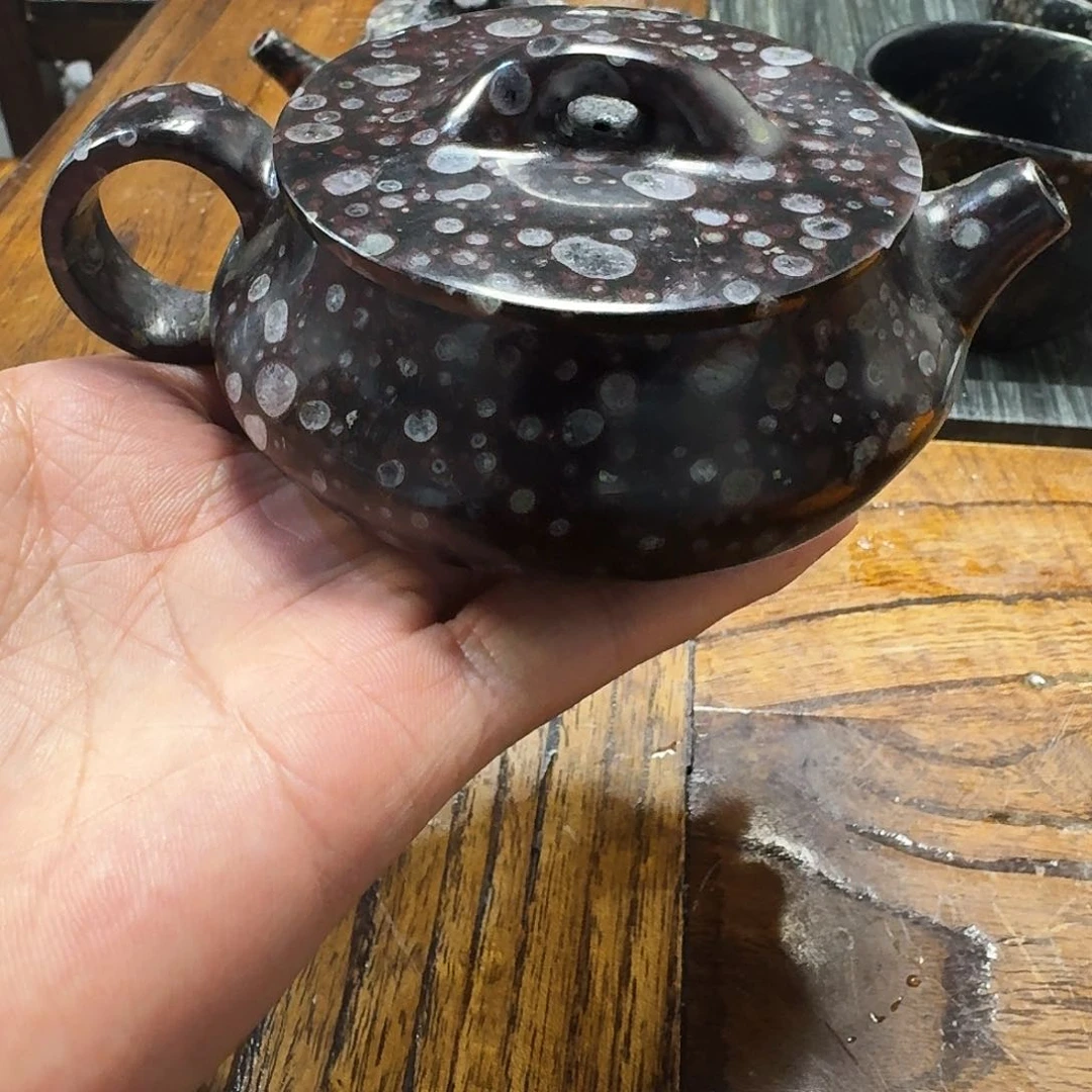 子***莘梅花玉精品茶周边