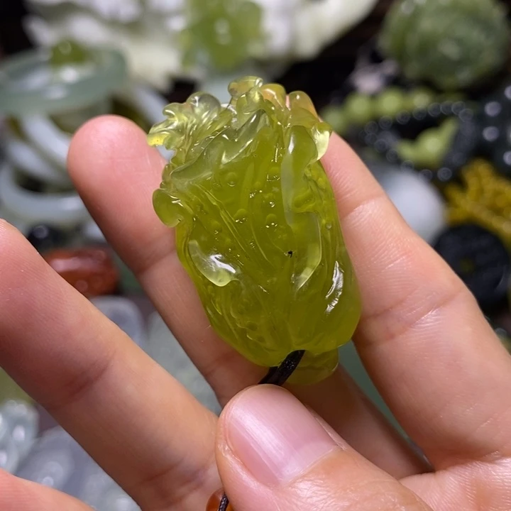 未镶嵌岫玉岫玉颈饰