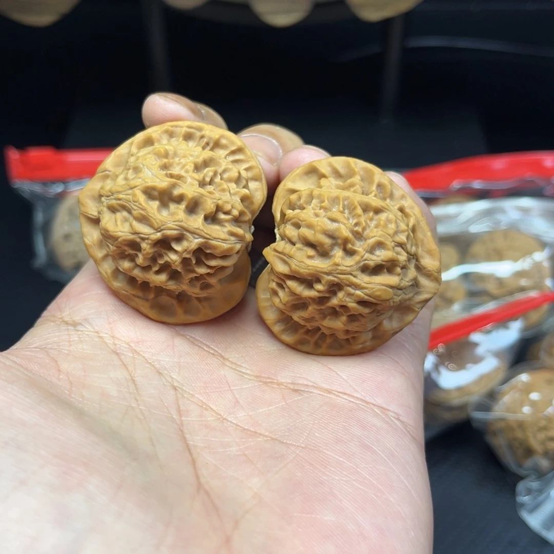 吊坠文玩核桃全品宫灯