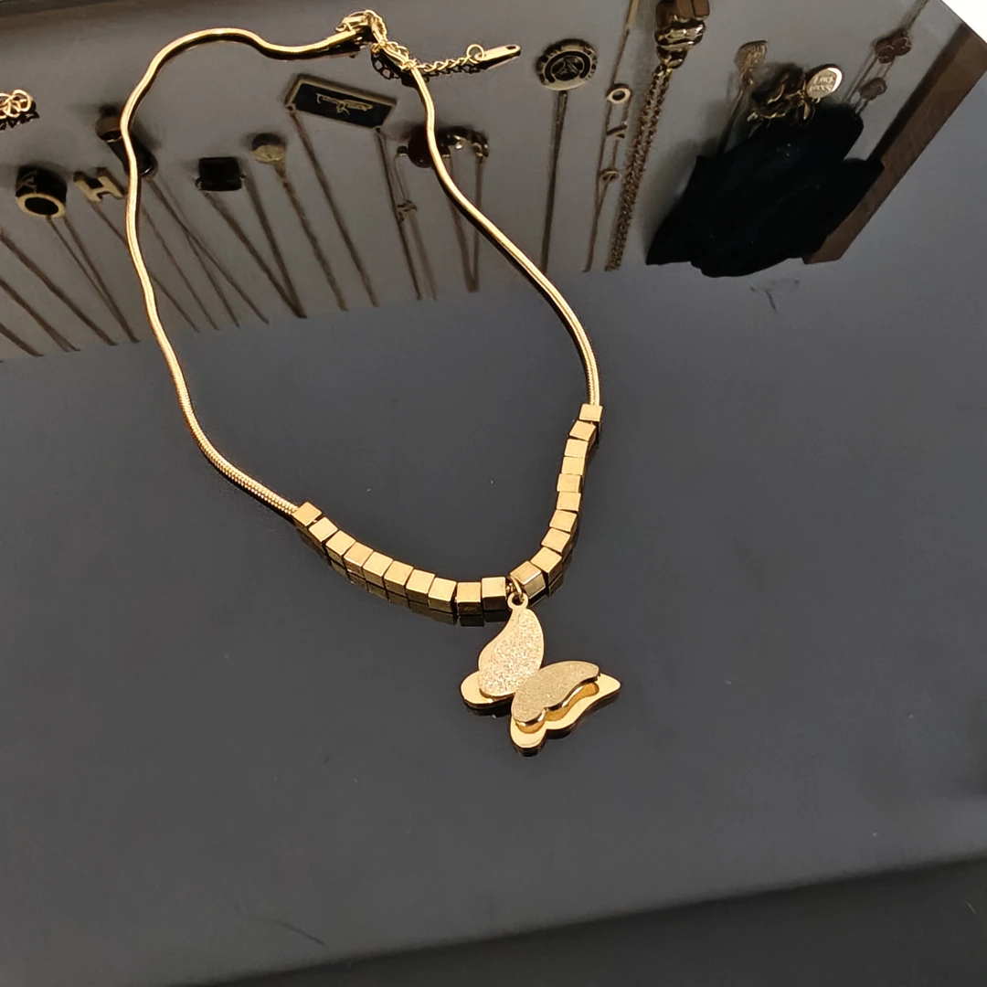 钛钢项链 立体蝴蝶项链JX613