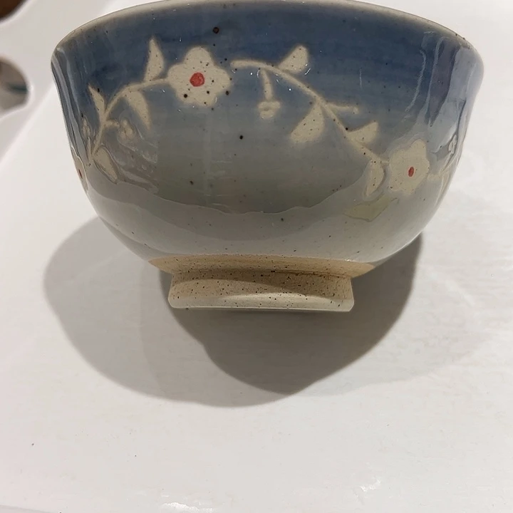 小***歪瓷花花立体浮雕碗一个超美漏出