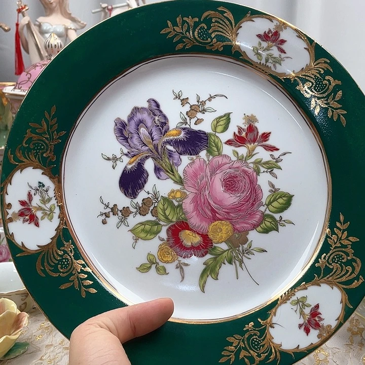 杯碟陶瓷摆件陶瓷