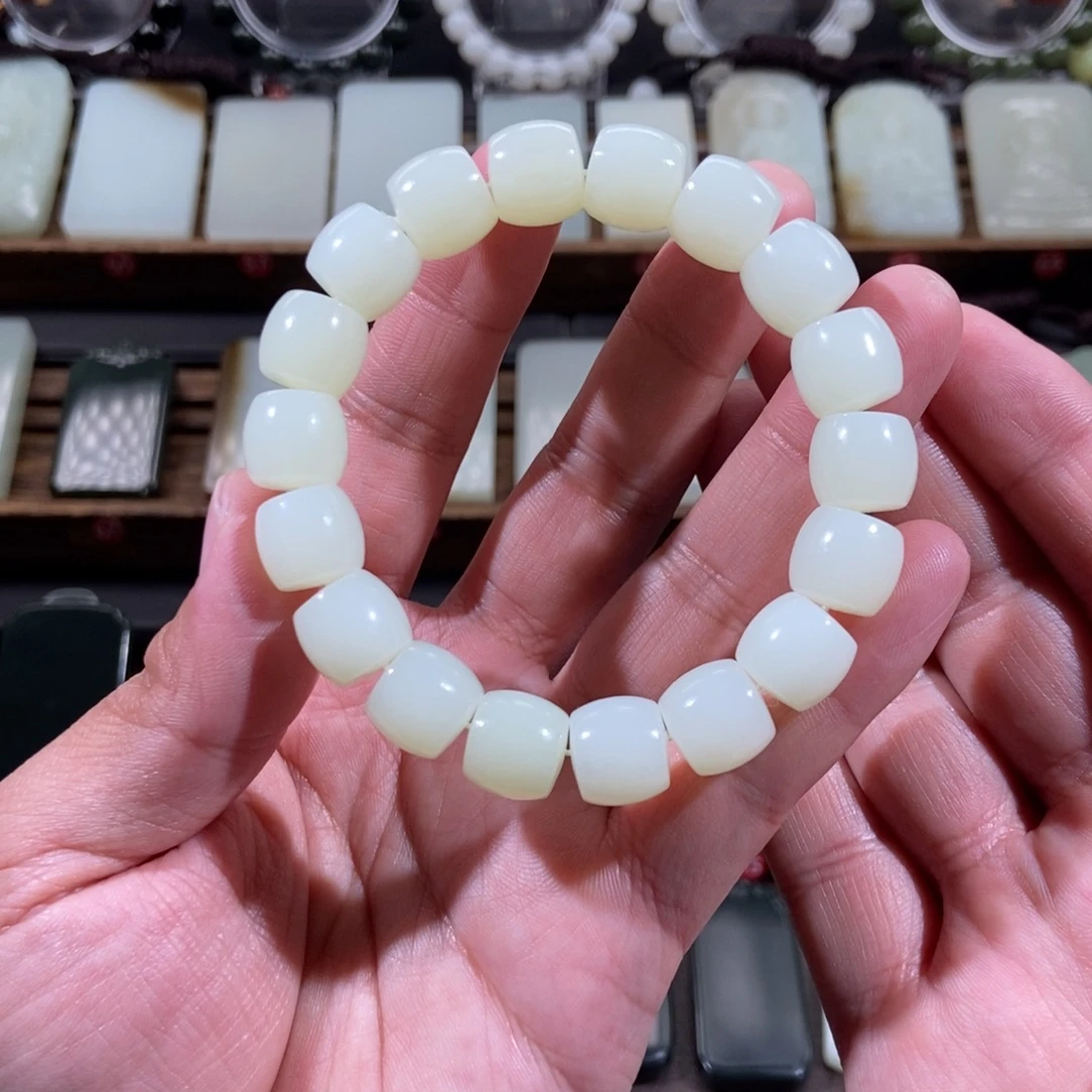 和田玉未镶嵌手链