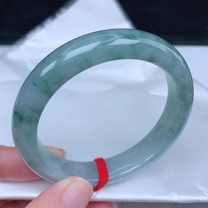 未镶嵌手镯翡翠天然