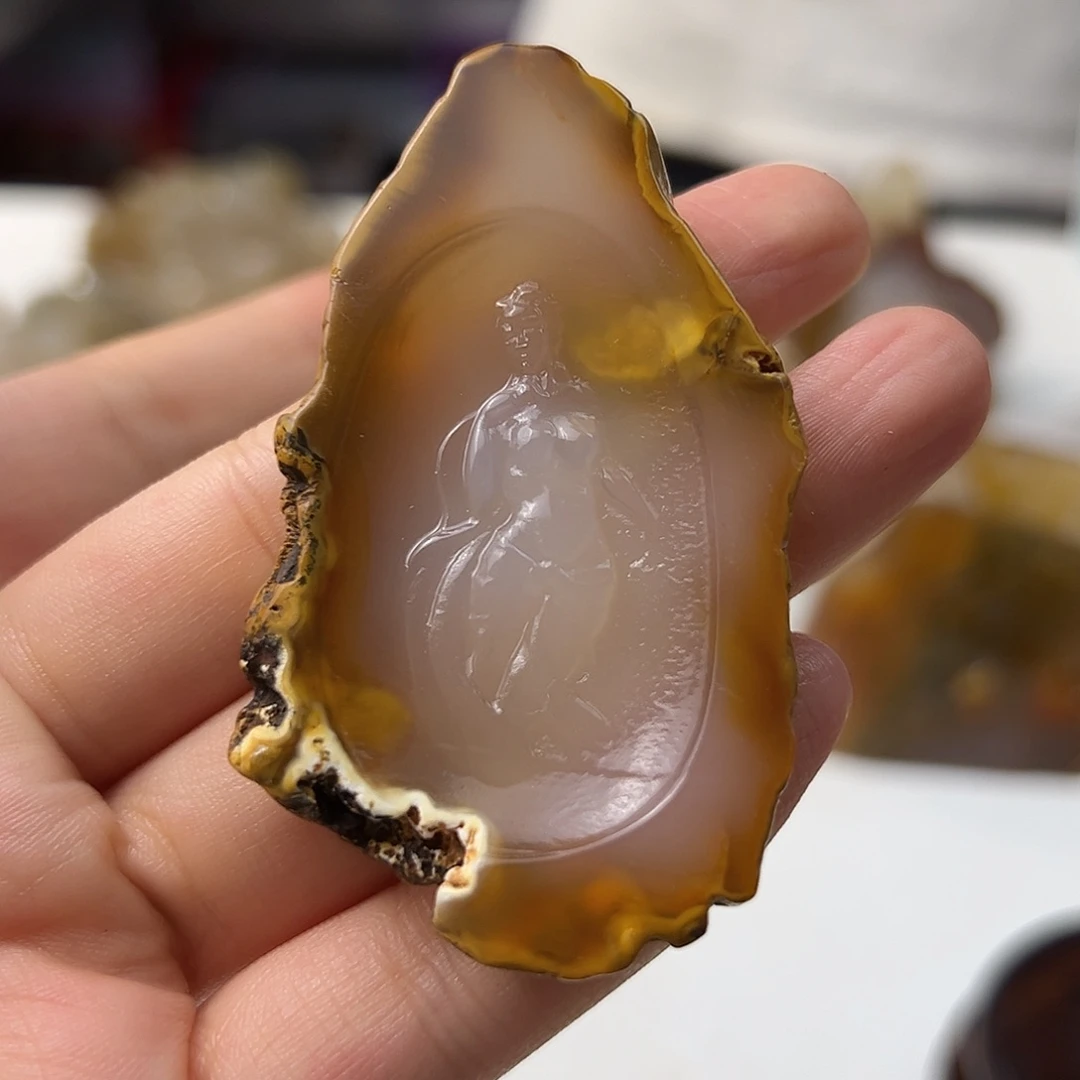 未镶嵌颈饰玛瑙/玉髓