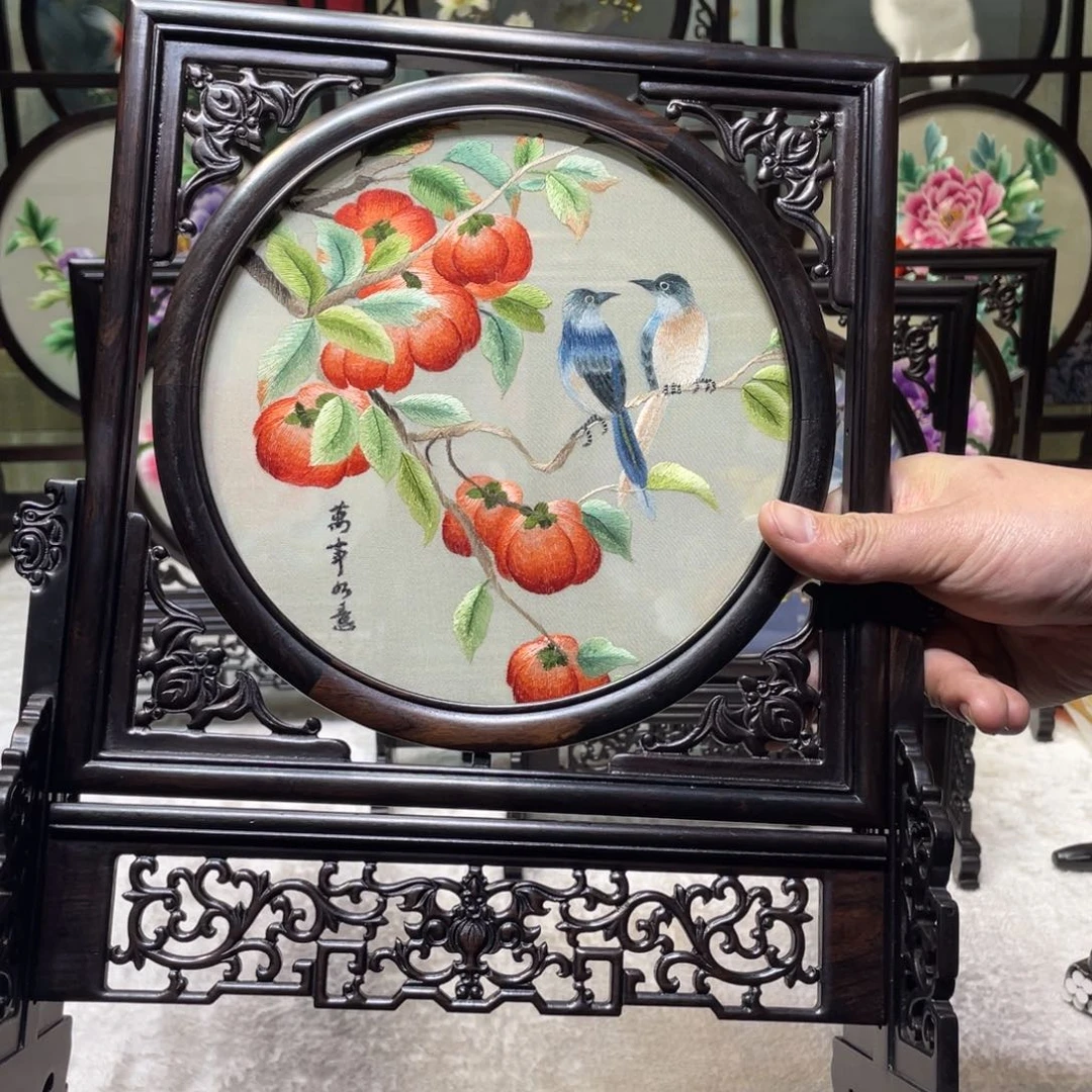 刺绣非遗传承摆件