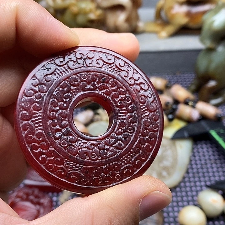 未镶嵌蛇纹石玉颈饰