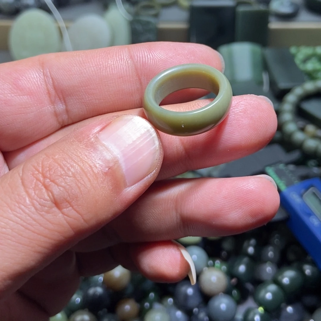 和田玉（糖玉）未镶嵌项链