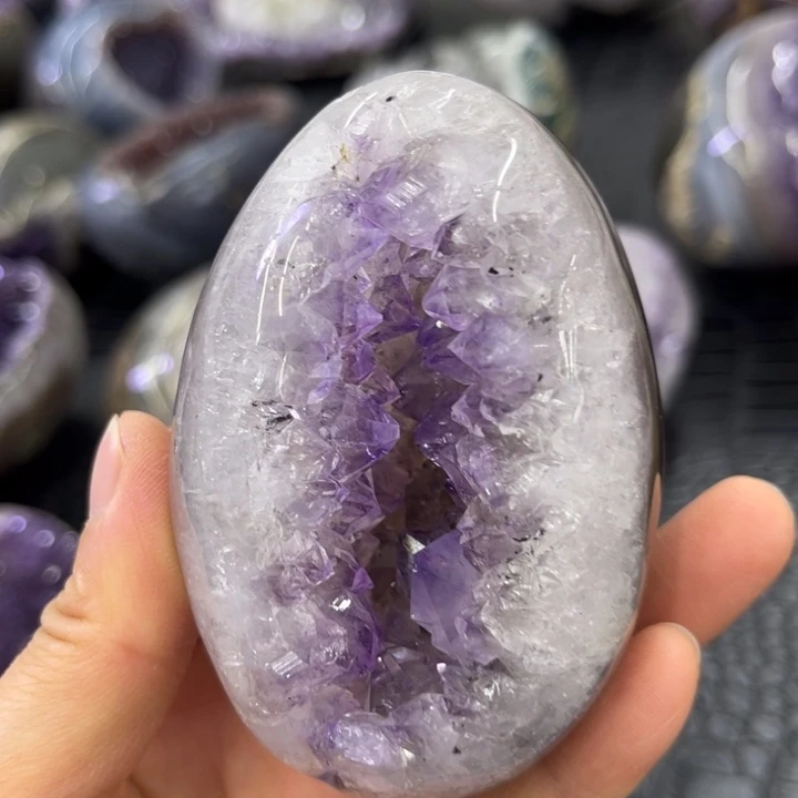水晶珠宝半成品未镶嵌全抛紫晶蛋