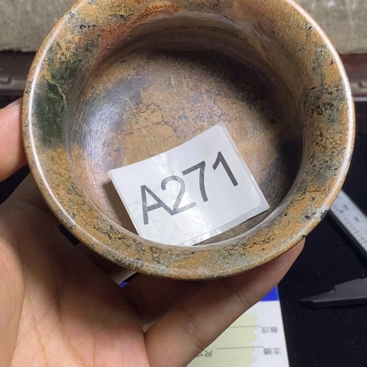 和田玉未镶嵌颈饰青*