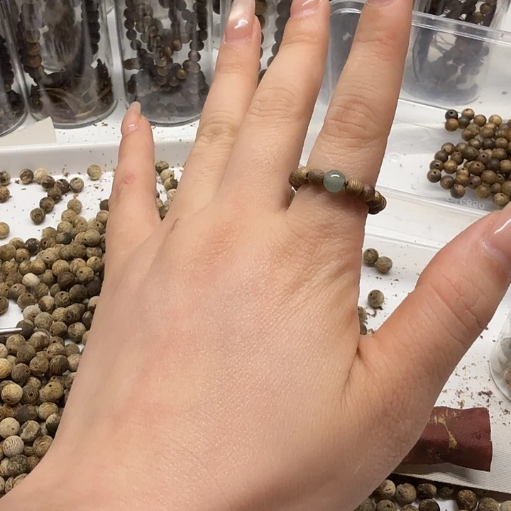 沉香沉香碎屑戒圈