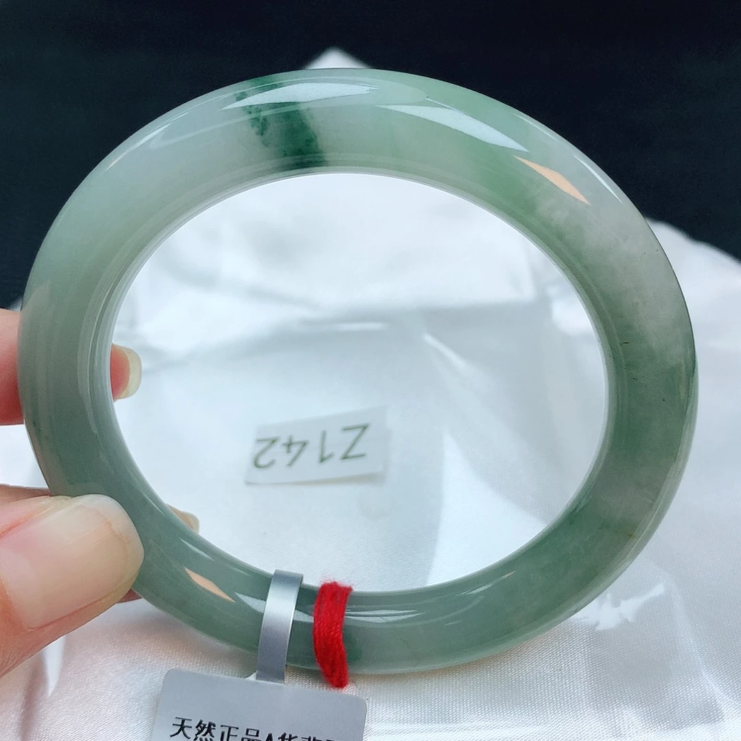 翡翠手镯未镶嵌缅甸天然A货翡翠手镯