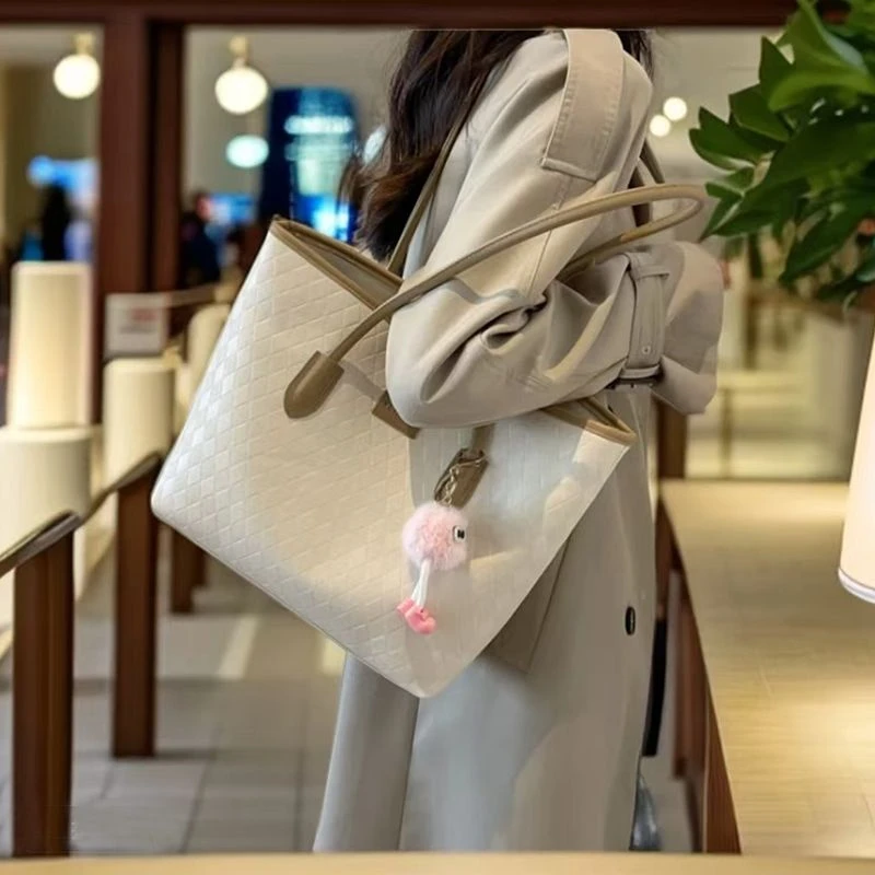 托特包女大容量包包上班通勤包上班族学生包硬底立体女款单肩女包