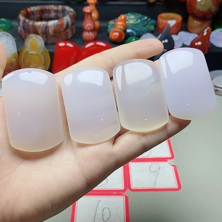 未镶嵌吊坠(不含链)玛瑙/玉髓言*玉