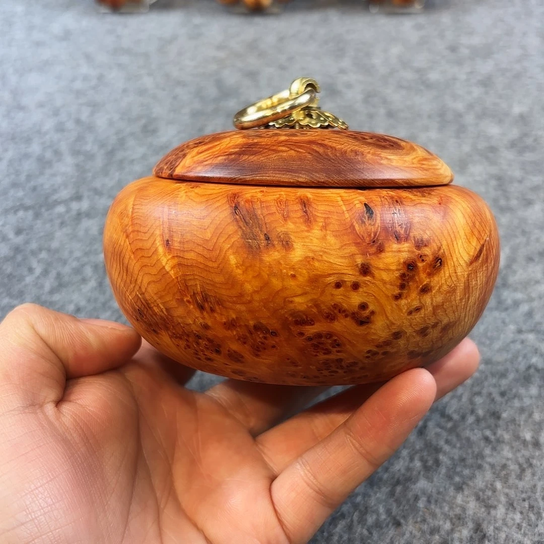 崖柏爆满榴花精品茶叶罐