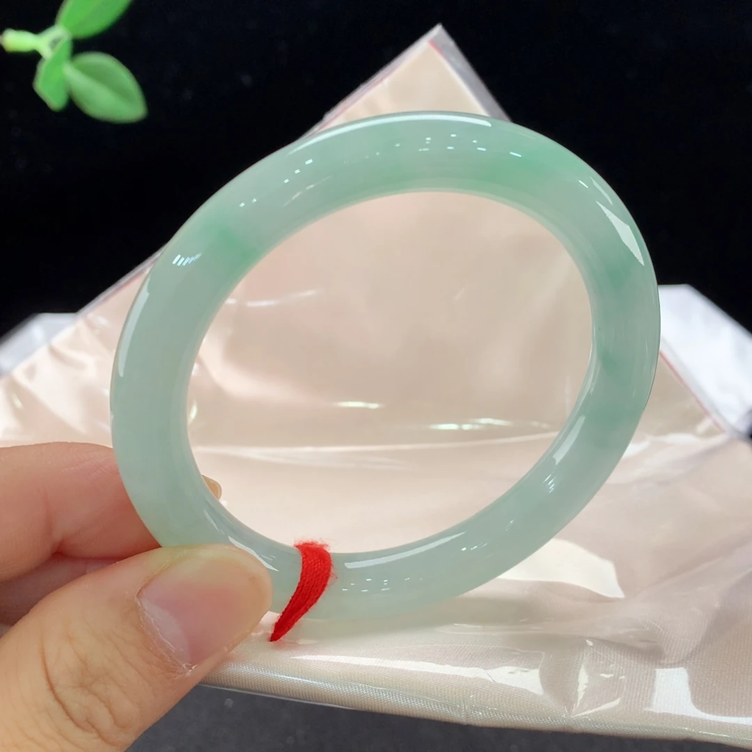 翡翠未镶嵌手镯0962