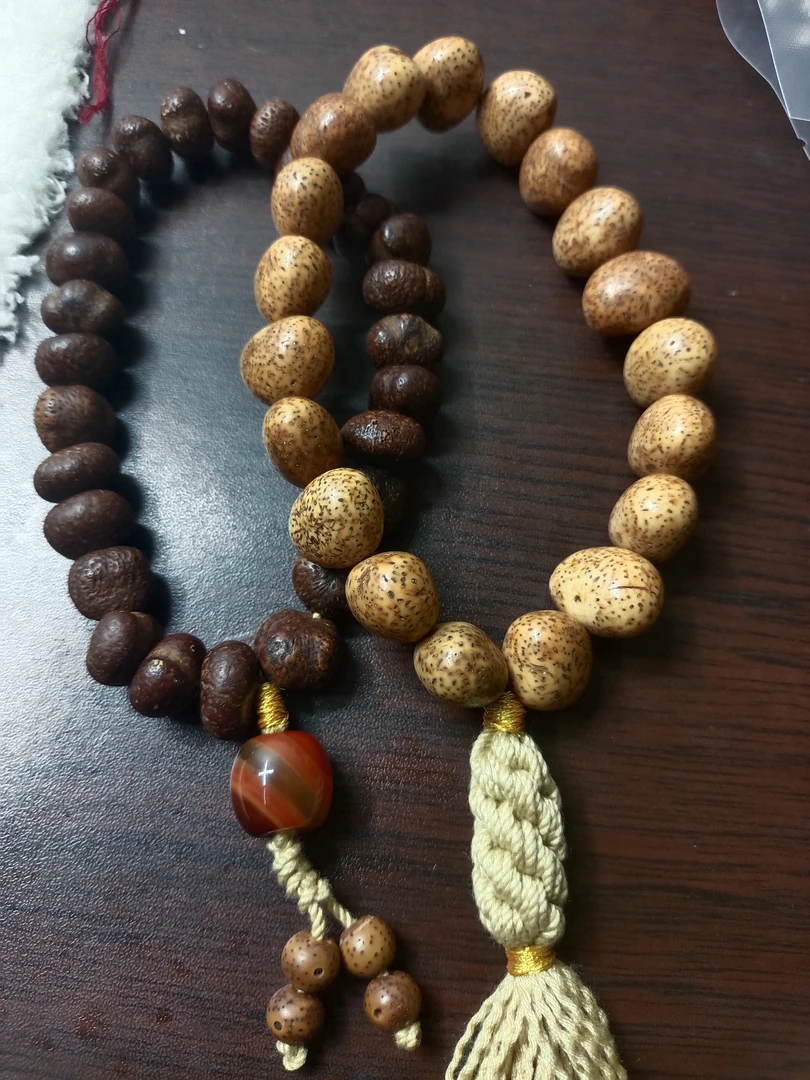 精品星月菩提随形珠老串两手持，意禅星月