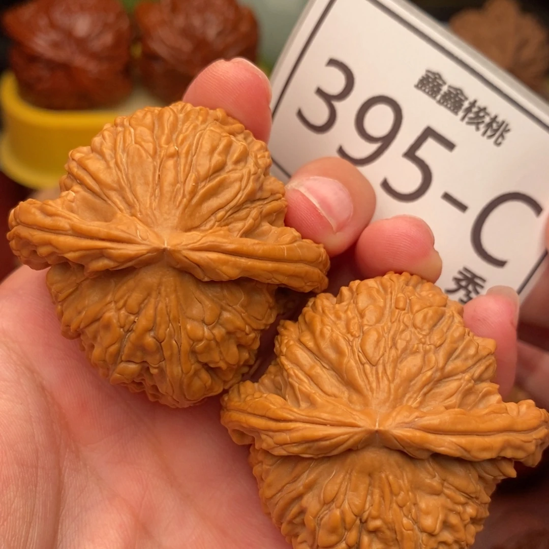 把件文玩核桃白狮47……