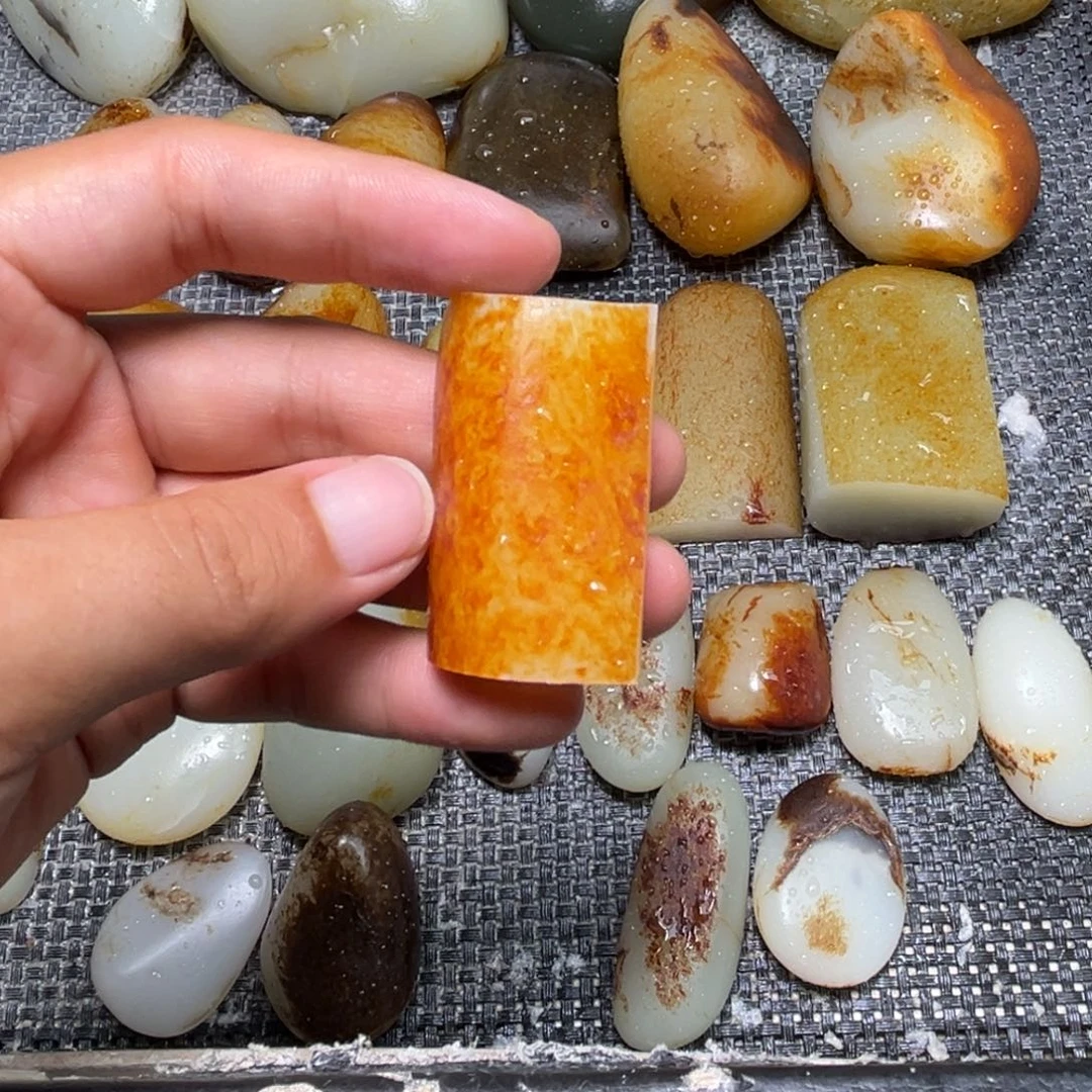 未镶嵌和田玉定制和田玉