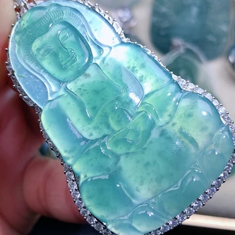 【闪购商品】翡翠颈饰银S925镶嵌天然翡翠