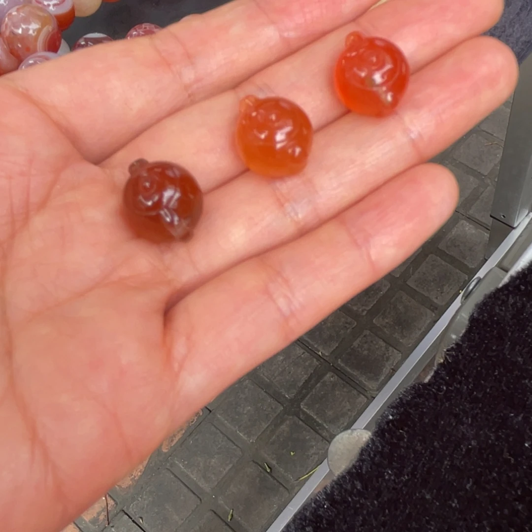 南红玛瑙天然原矿把把壶三个未镶嵌